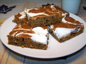 Pumpkin Carrot Swirl Bars