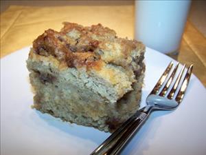 Crunchy White Chocolate Banana Coffee Cake