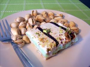 Cool Pistachio Dessert