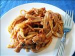 Fettuccine with Chicken and Tomato Sauce