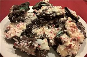 Cookie and Candy Cane Chocolate Bark