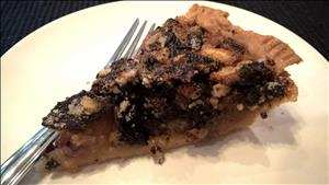 Chocolate Cookie Pecan Pie