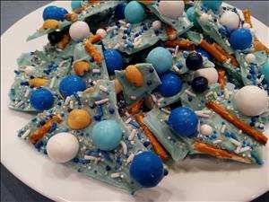 Winter Chocolate Bark